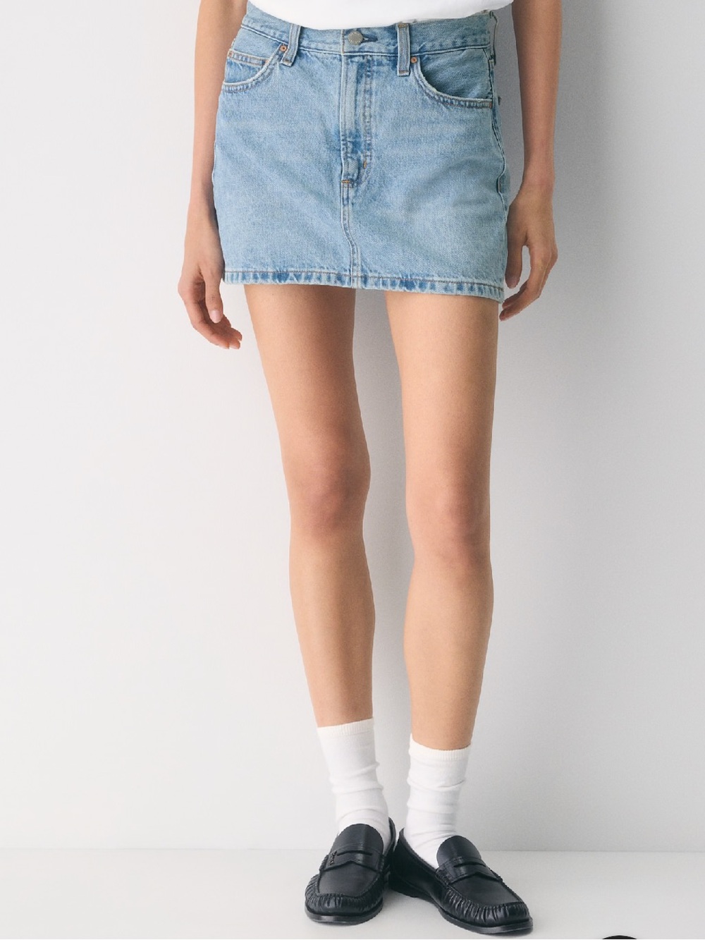 Aritzia Denim Forum The '90s Ricci Denim Skirt